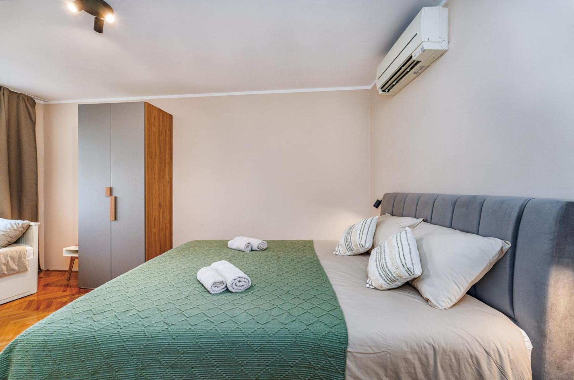 Samm Apartments Šibenik Exteriör bild