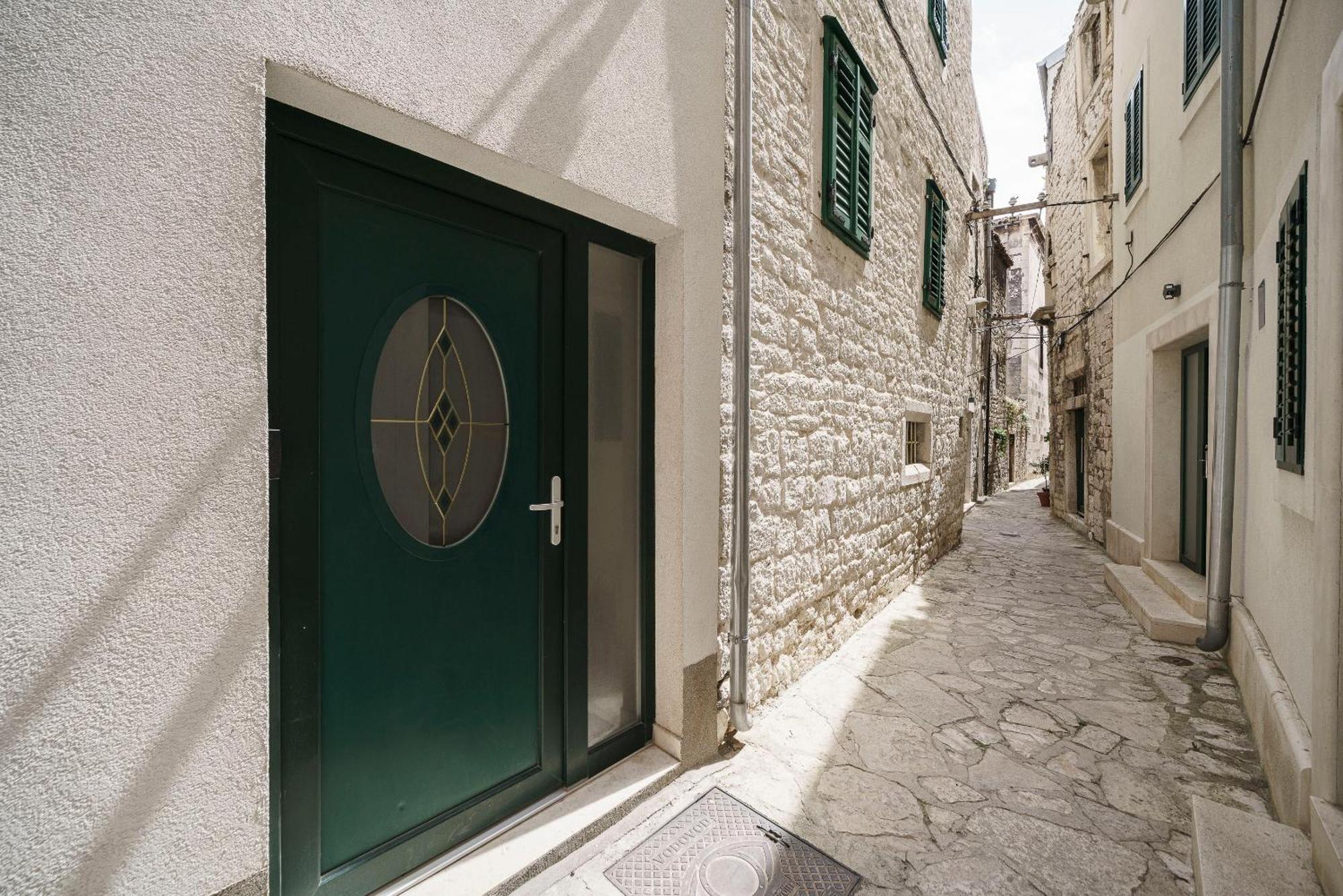 Samm Apartments Šibenik Exteriör bild